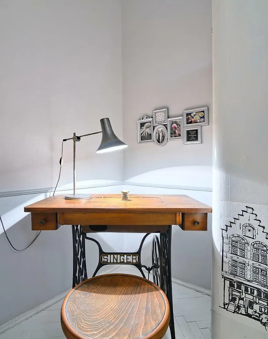 Luxury Retro Apartment, City Center, Wifi Kraków 0*,  Polska
